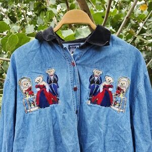 Plus size women's cottage denim top with embroidered bears and a velvet collar
